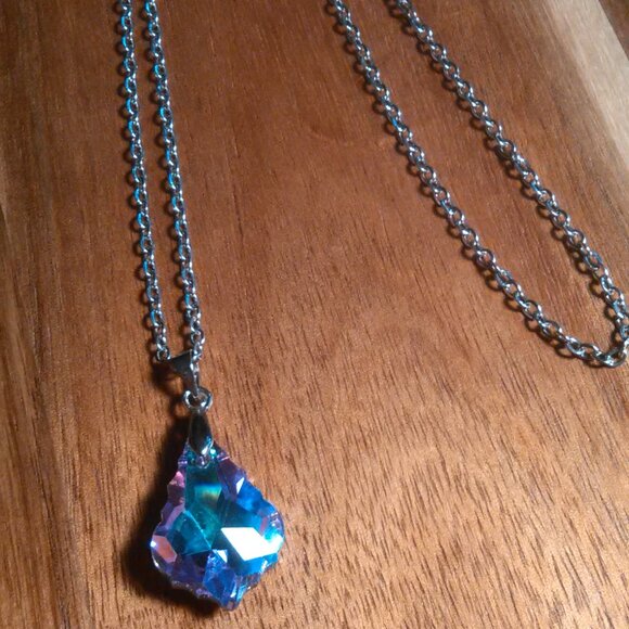 Mystic Color Crystal Baroque Brass Pendant Stainless Steel Necklace - Picture 6 of 16